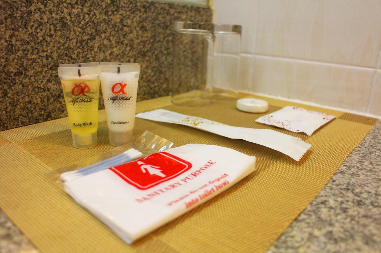 Alfa Hotel Янгон Екстер'єр фото